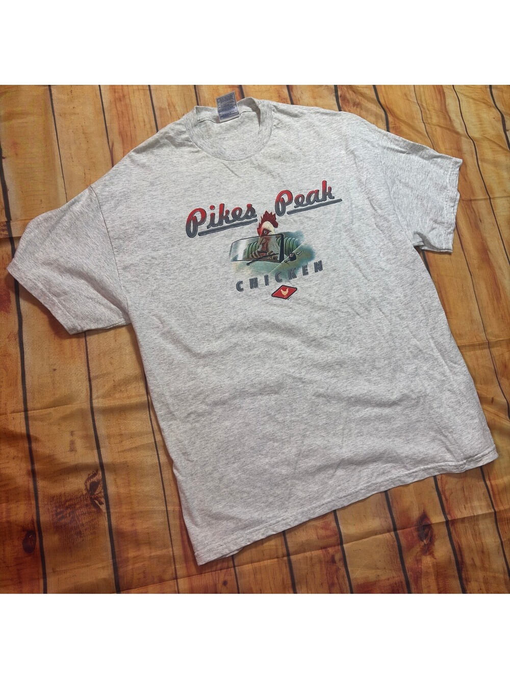 Pikes Peak Chicken Graphic T-Shirt Heather Gray
